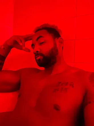 OnlyFans cuenta leo_valentino header 2