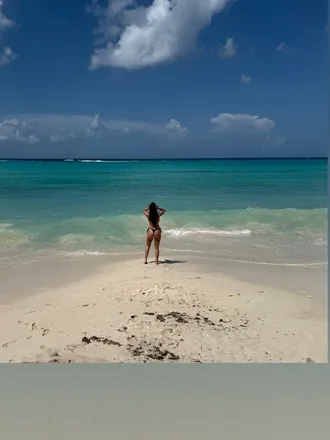 OnlyFans account  sofia.rvra header 2