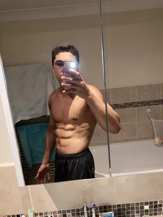 OnlyFans cuenta maximus2002 avatar 1