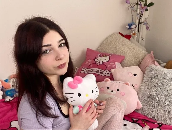 OnlyFans cuenta kittysweetiee header 2