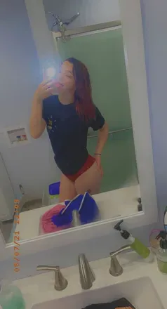OnlyFans cuenta snowbbybri avatar 1