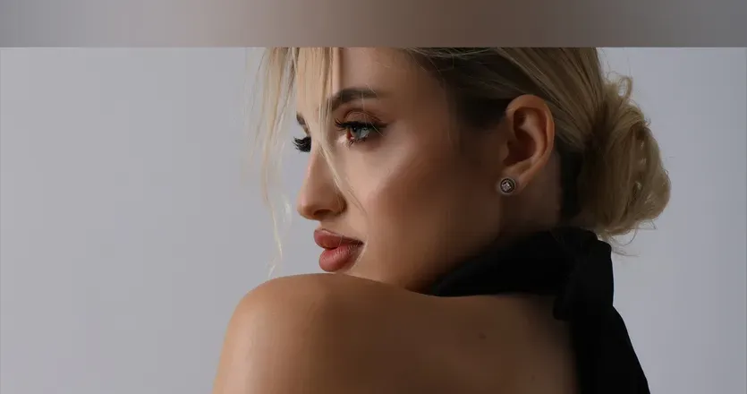 OnlyFans cuenta nellie_nellie header 2