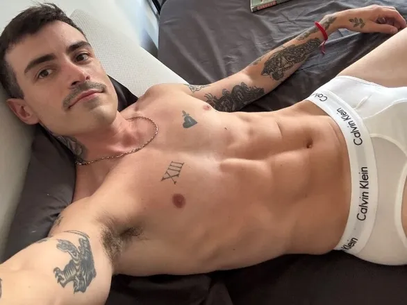 OnlyFans cuenta tattooedlatinlad header 2