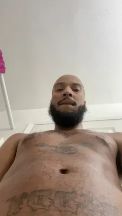 OnlyFans account  altguy94 avatar 1