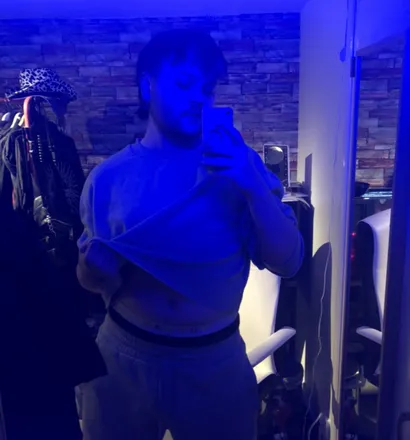OnlyFans cuenta punkbutt header 2