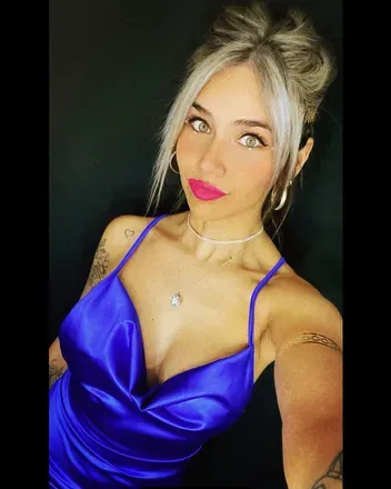 OnlyFans cuenta ojosverdeaceituna avatar 1