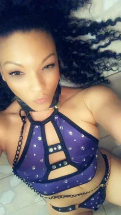 OnlyFans cuenta redskyyomari header 2