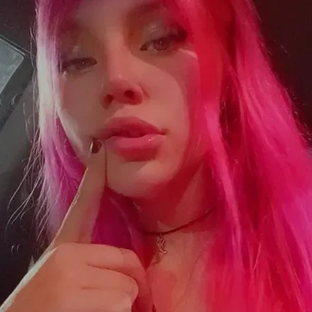 OnlyFans cuenta skankyscarlett420 avatar 1