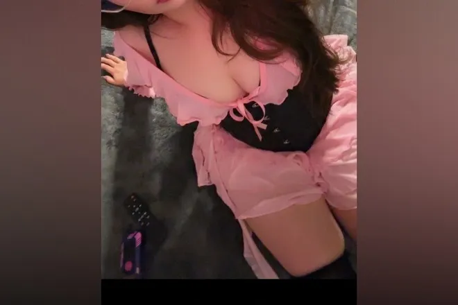 OnlyFans cuenta laceboundbratz header 2