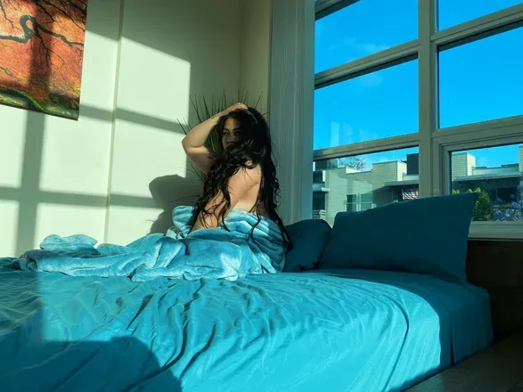 OnlyFans cuenta keeekeeebby header 2