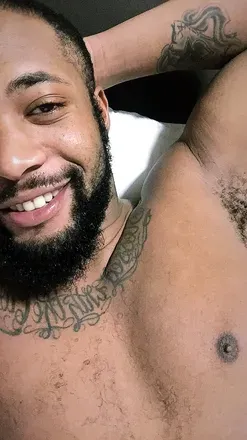 OnlyFans cuenta kingbrown300 avatar 1