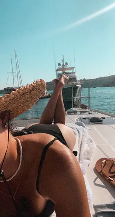 OnlyFans cuenta niqi_xx header 2
