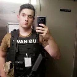OnlyFans account  strive4fariko avatar 1