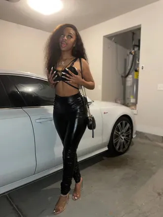 OnlyFans cuenta queen_sunnyy avatar 1