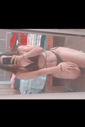 OnlyFans cuenta isisguti header 2