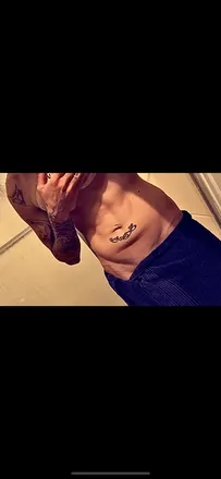 OnlyFans cuenta king.pettee header 2