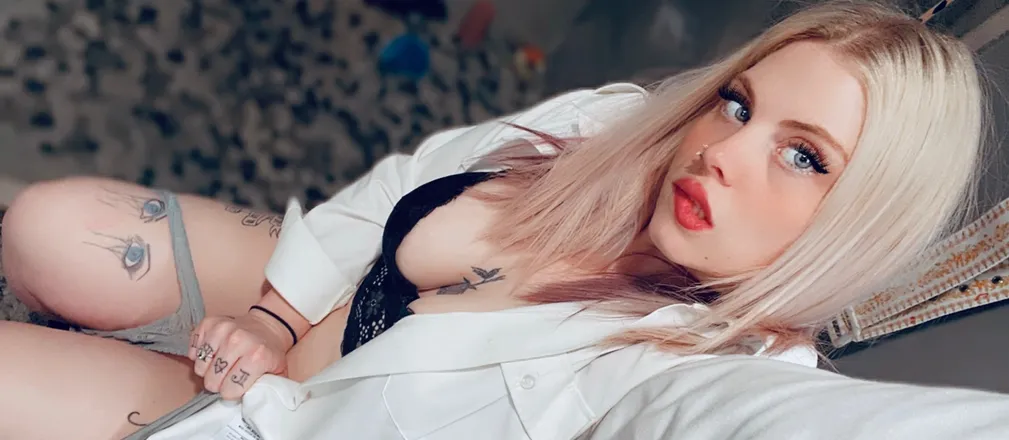 OnlyFans cuenta tatenrose_xoxo header 2