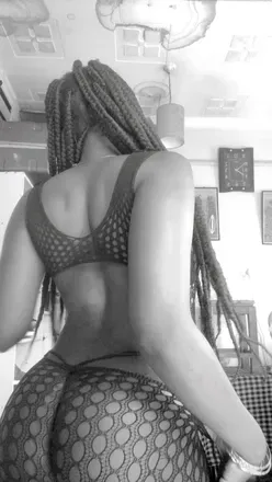 OnlyFans cuenta sexxy_asss header 2