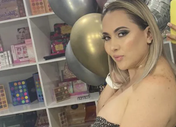 OnlyFans cuenta ana_grey2908 header 2