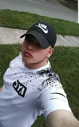 OnlyFans cuenta stoner_dad420 avatar 1