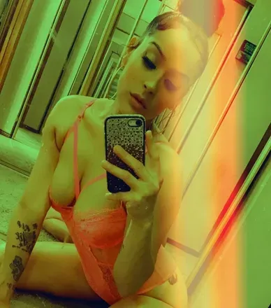 OnlyFans cuenta foxxy_seccret avatar 1