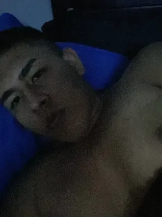 OnlyFans cuenta sebas-06 avatar 1