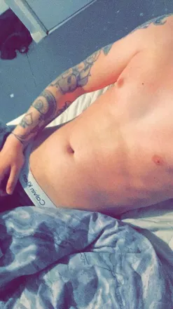 OnlyFans cuenta comechat2me header 2