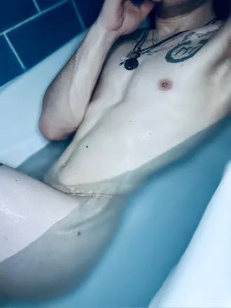 OnlyFans cuenta cinnamon_alex header 2