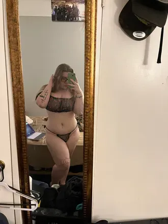 OnlyFans account  ashy021 avatar 1