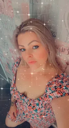 OnlyFans cuenta queencassxxx avatar 1