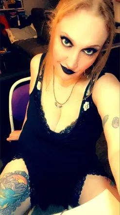 OnlyFans cuenta foxyfiona420 avatar 1
