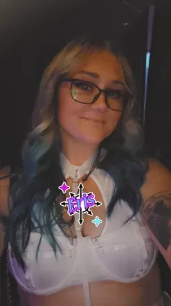 OnlyFans cuenta shifty_kitty avatar 1