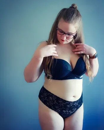 OnlyFans cuenta georgia_whyte_free avatar 1