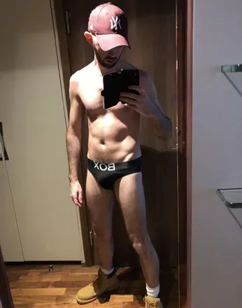OnlyFans account  u5118546 avatar 1