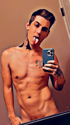 OnlyFans cuenta therealmccoy420 header 2