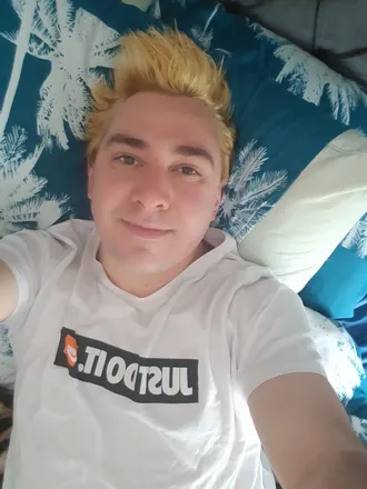 OnlyFans account  mark_pin header 2