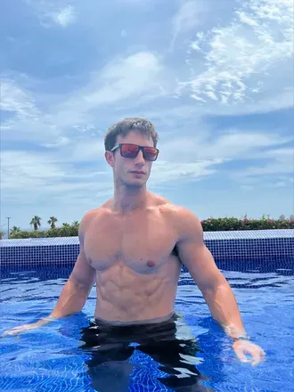 OnlyFans account  hstud97 avatar 1