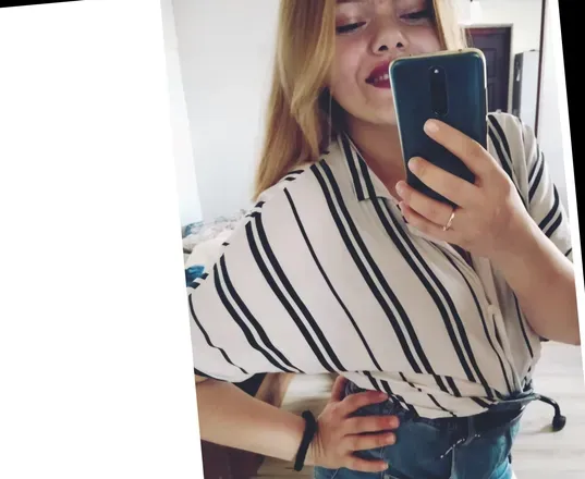 OnlyFans cuenta karolinaa027 avatar 1