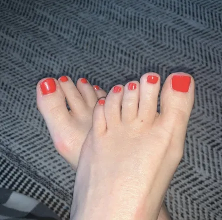 OnlyFans cuenta prettytoes10 header 2