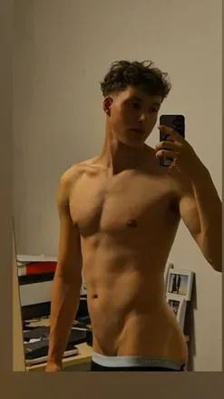 OnlyFans cuenta justlukas563 avatar 1