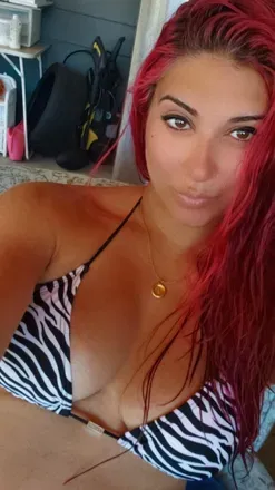 OnlyFans cuenta red_sparrow94 avatar 1