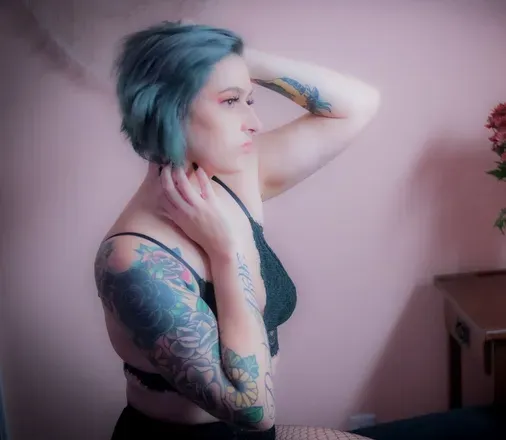 OnlyFans account  macabre_babe avatar 1