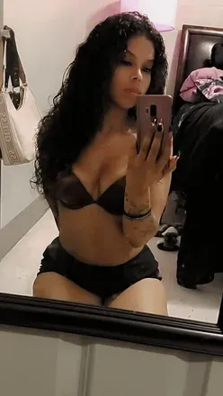 OnlyFans cuenta priisciixoxo avatar 1
