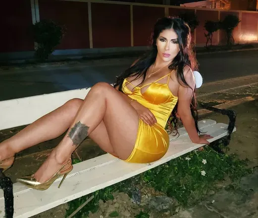 OnlyFans cuenta mercedescalderon header 2