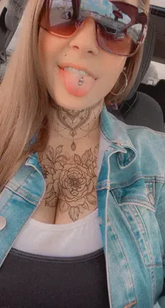 OnlyFans account  u220018607 avatar 1
