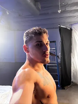 OnlyFans cuenta freevictorray avatar 1