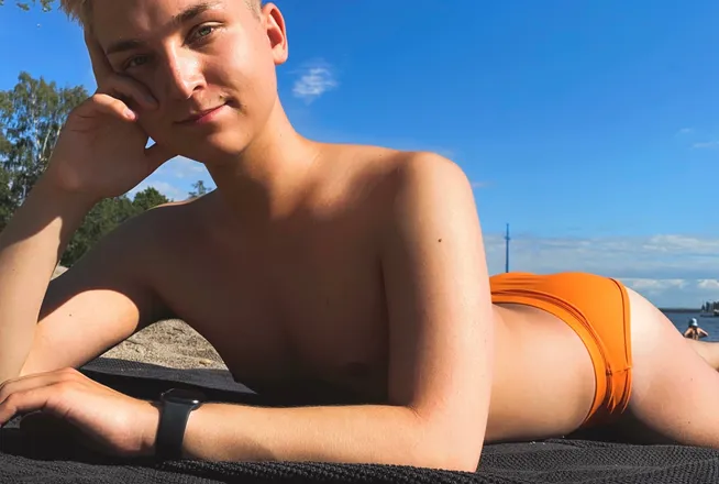 OnlyFans cuenta finnboynextdoor header 2