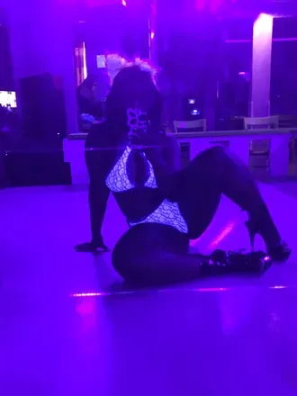 OnlyFans cuenta remyred1738 header 2