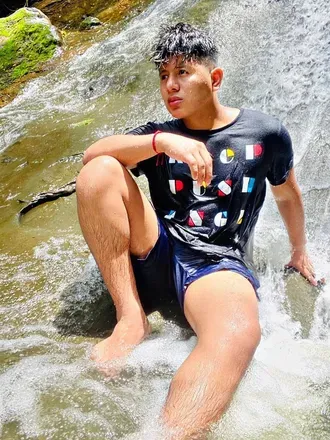 OnlyFans account  alexdponce2 avatar 1