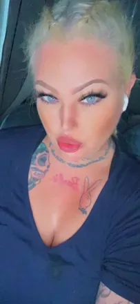 OnlyFans cuenta playfultoezies header 2